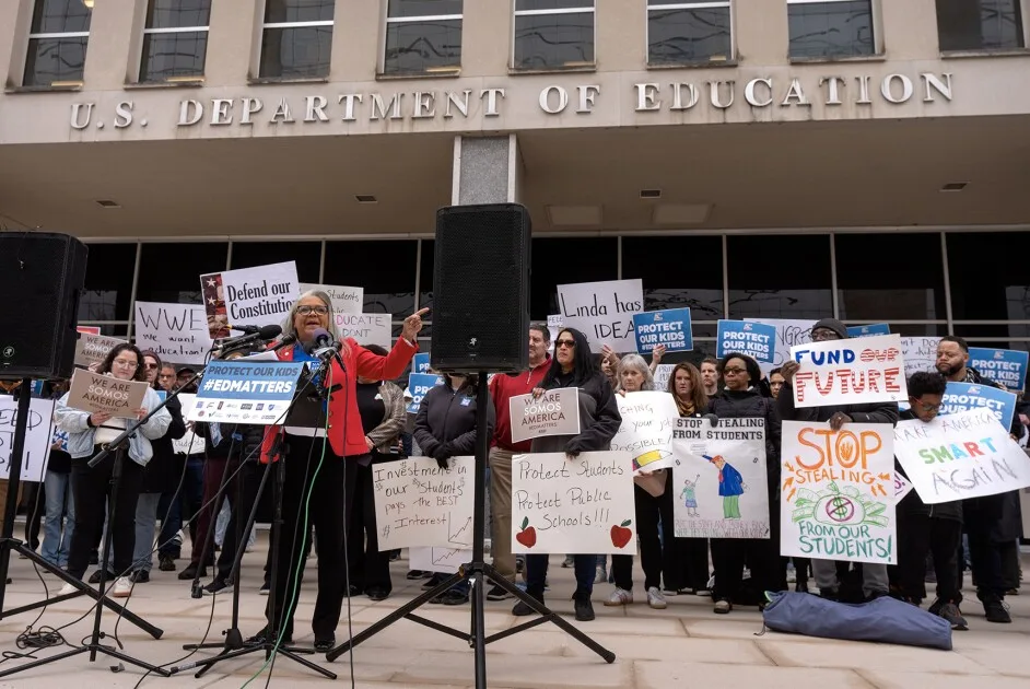 NEA, AFT Sue to Block Trump’s Education Department Dismantling